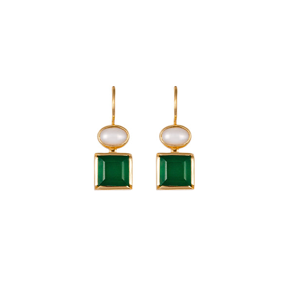 GOLD PLATED STERLING SILVER HOOK EARRINGS WITH GREEN ONYX AND FRESHWATER PEARL