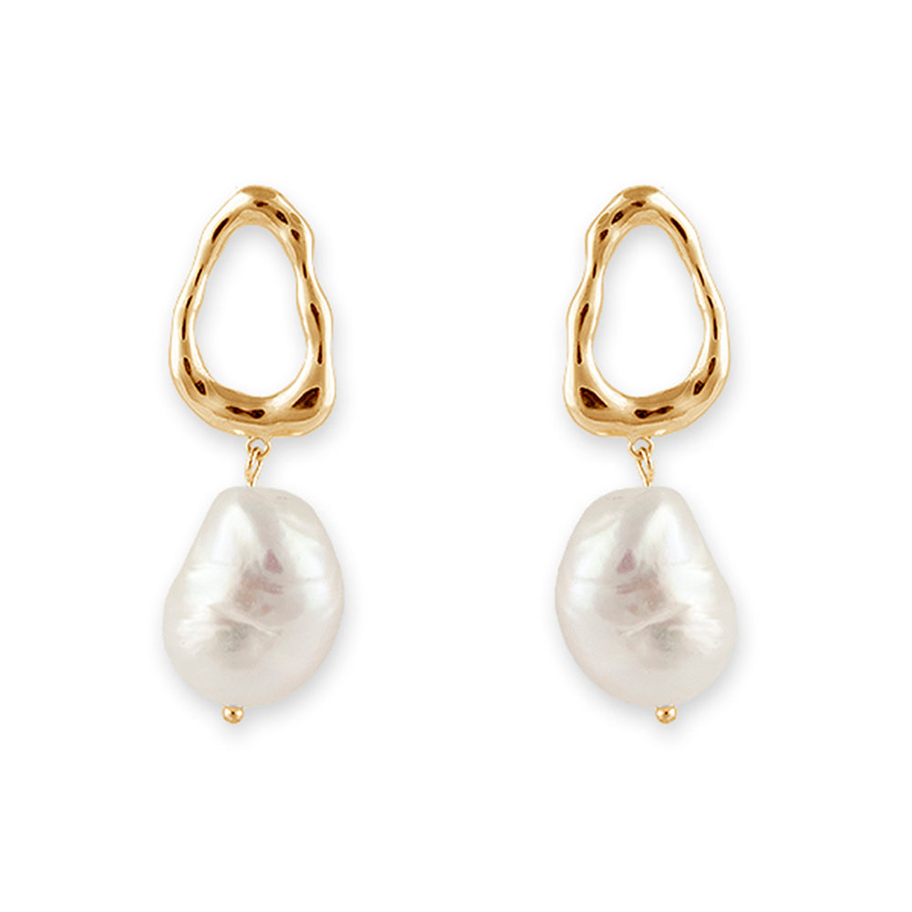 GOLD PLATED STERLING SILVER EARRINGS WITH LARGE FRESHWATER PEARL WITH HAMMERED TEAR DROP